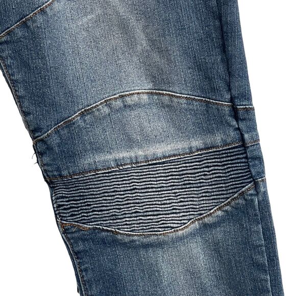 CJ Black SZ 38/32 Skinny Flex Jeans Medium Wash Whiskered Pockets Zip-Fly Mens - Picture 3 of 13